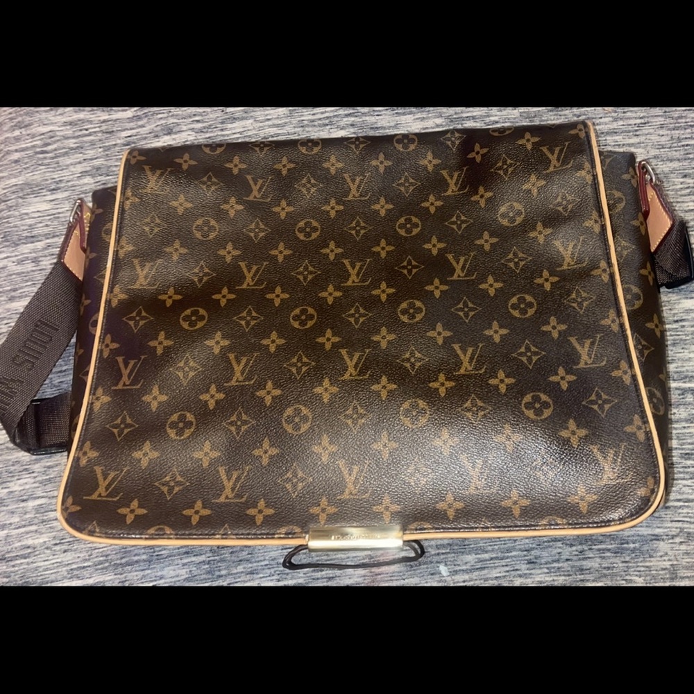 Louis Vuitton Monogram Abbesses Messenger Bag